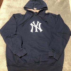 NY Yankees Hoodie (NEVER BEEN WORN!!)